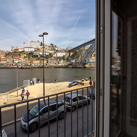 Youropo - Ribeira Gaia شقة *