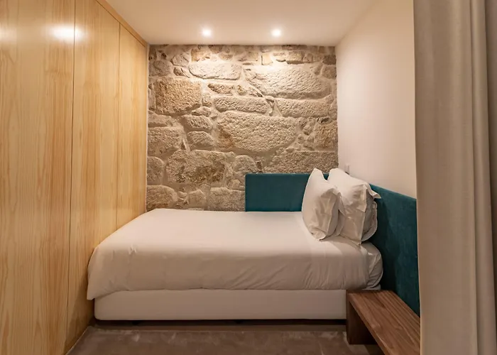 Youropo - Ribeira Gaia