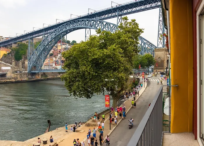 Youropo - Ribeira Gaia