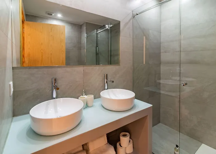 Youropo - Ribeira Gaia 빌라노바데가이아