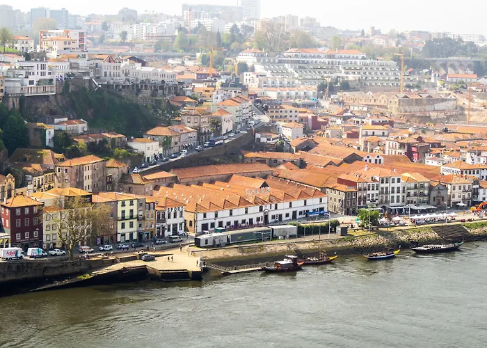 Youropo - Ribeira Gaia